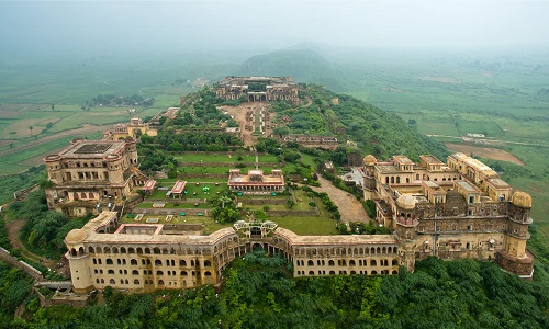 Fort and Palaces